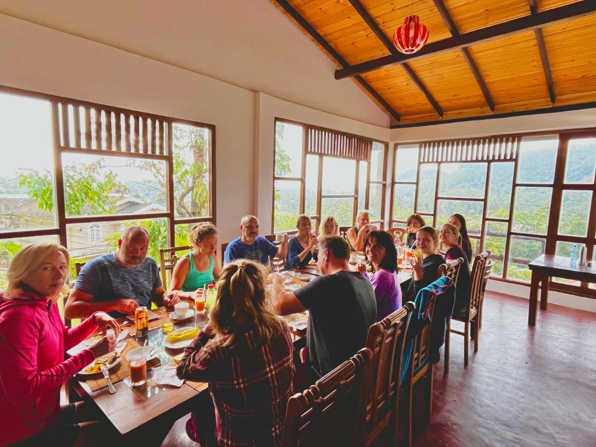 Travellers Nest Inn Nuwara Eliya Exterior foto